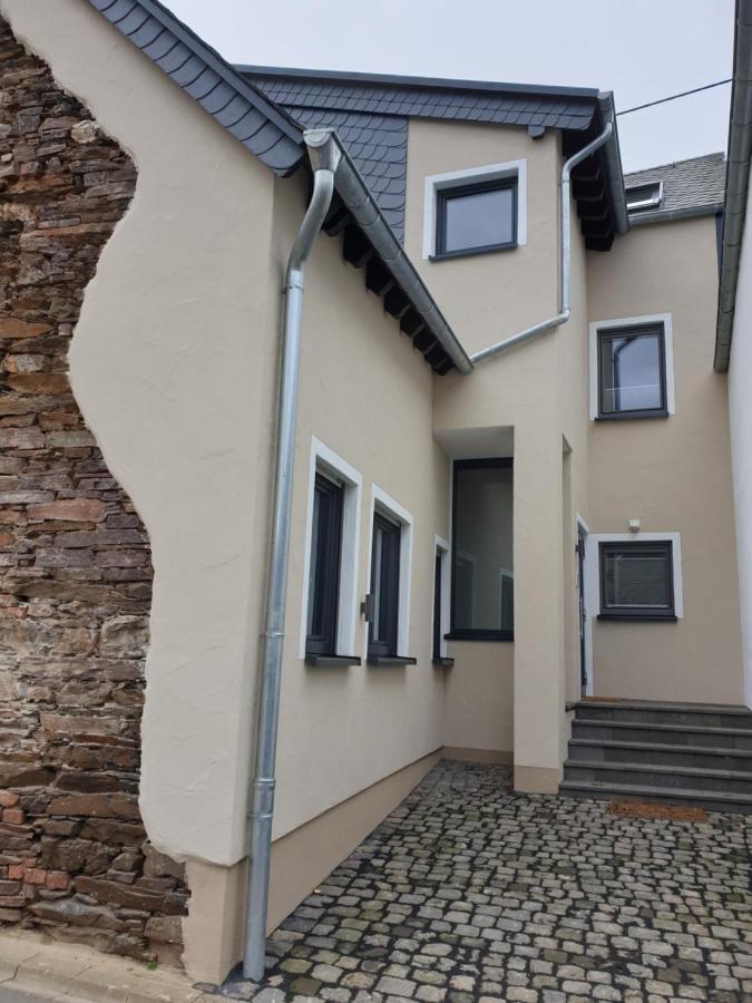 Zur Fausenburg
